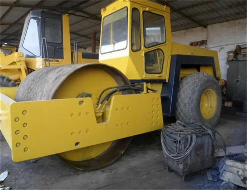 Б/у Bomag BW217D дорожный каток bw217d-2 вторая рука для
