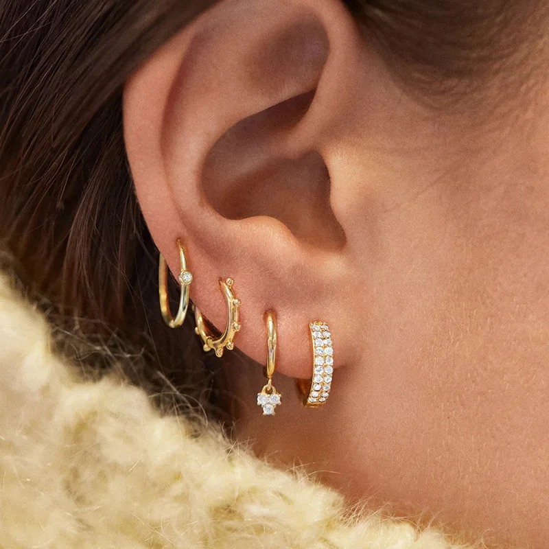 
2020 14k Wholesale Fashion Chunky Dubai Gold Filled Stud Women Cuff Jewelry Big Bass Zircon Huggie Hoop Women Round Earrings// 