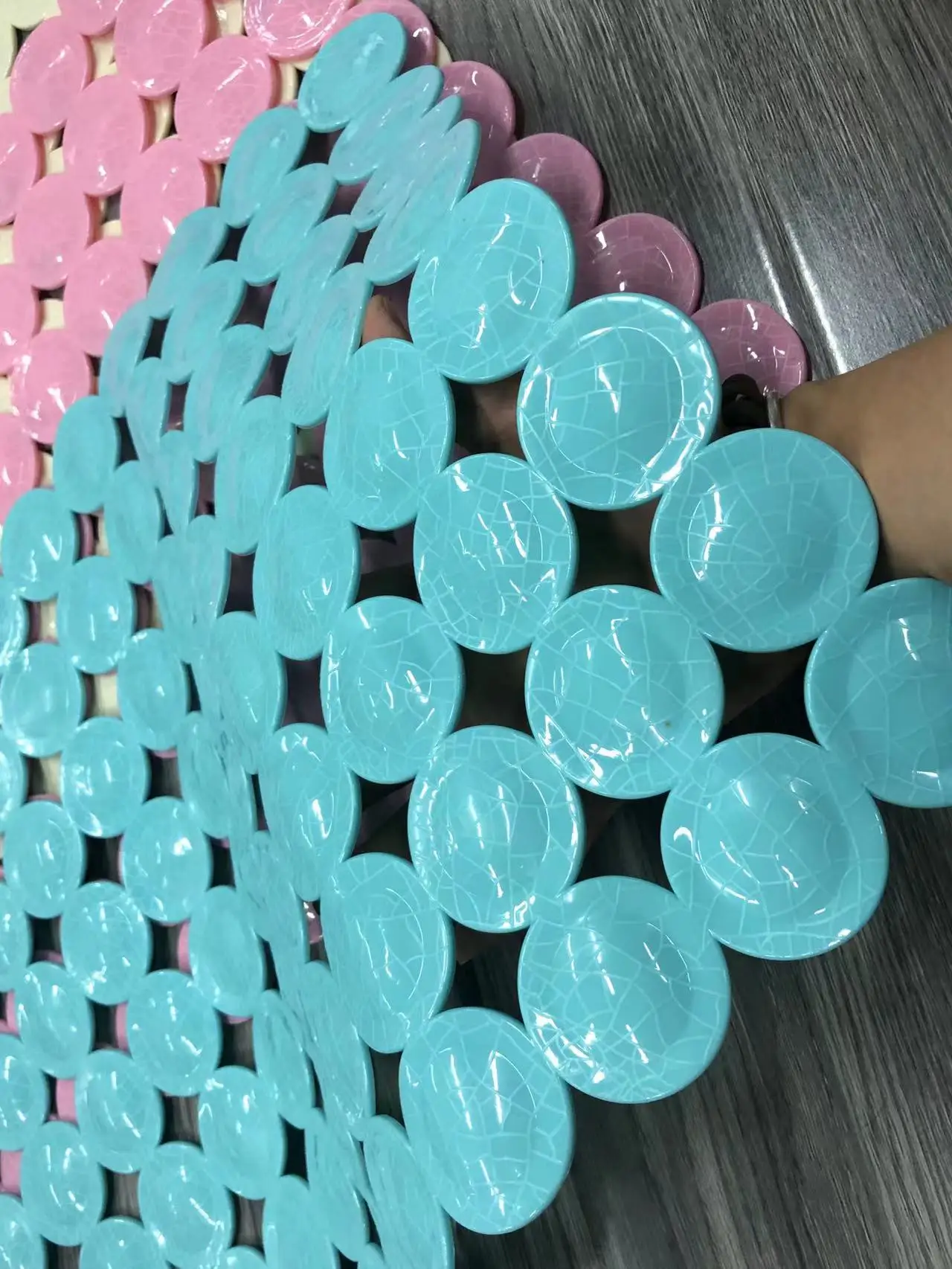 high quality Waterproof PVC New Design Bath Mat Non Slip Super Suction Bathroom Rug Custom Color Bath Rug