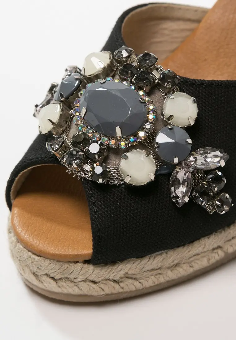 summer fashion flower shoes accessories for sneaker