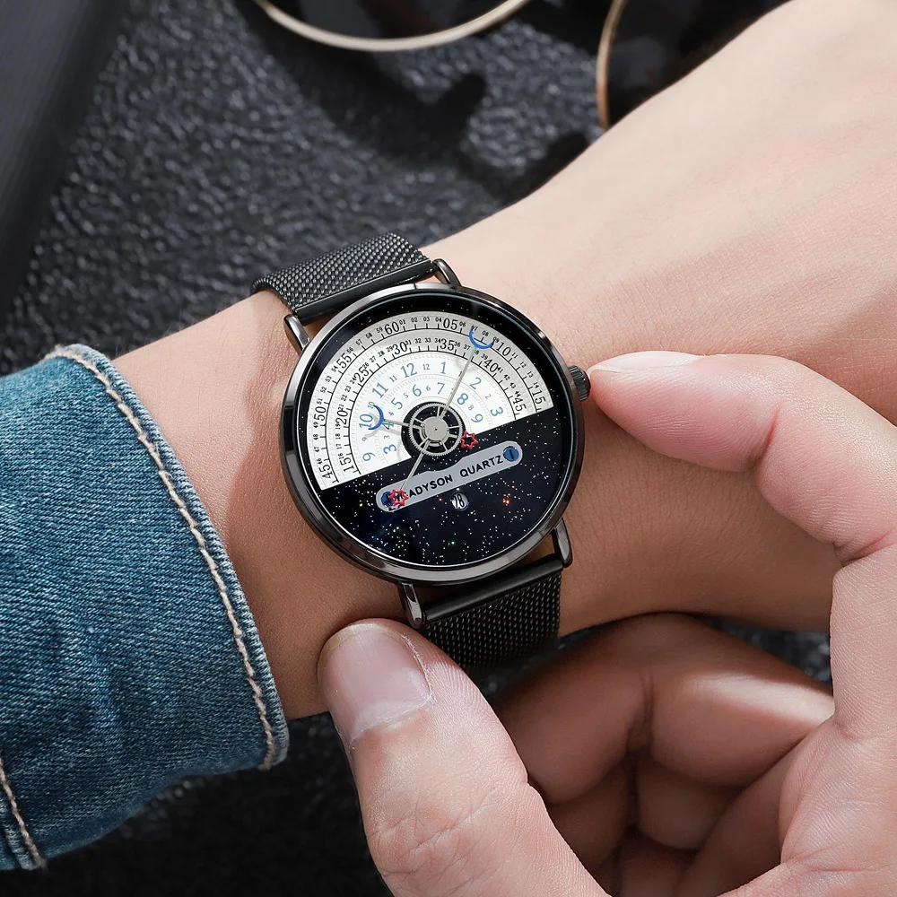 New Star and Moon Concept Black and White Men Quartz watch calendar half roulette time display Gold Date Mens Watches