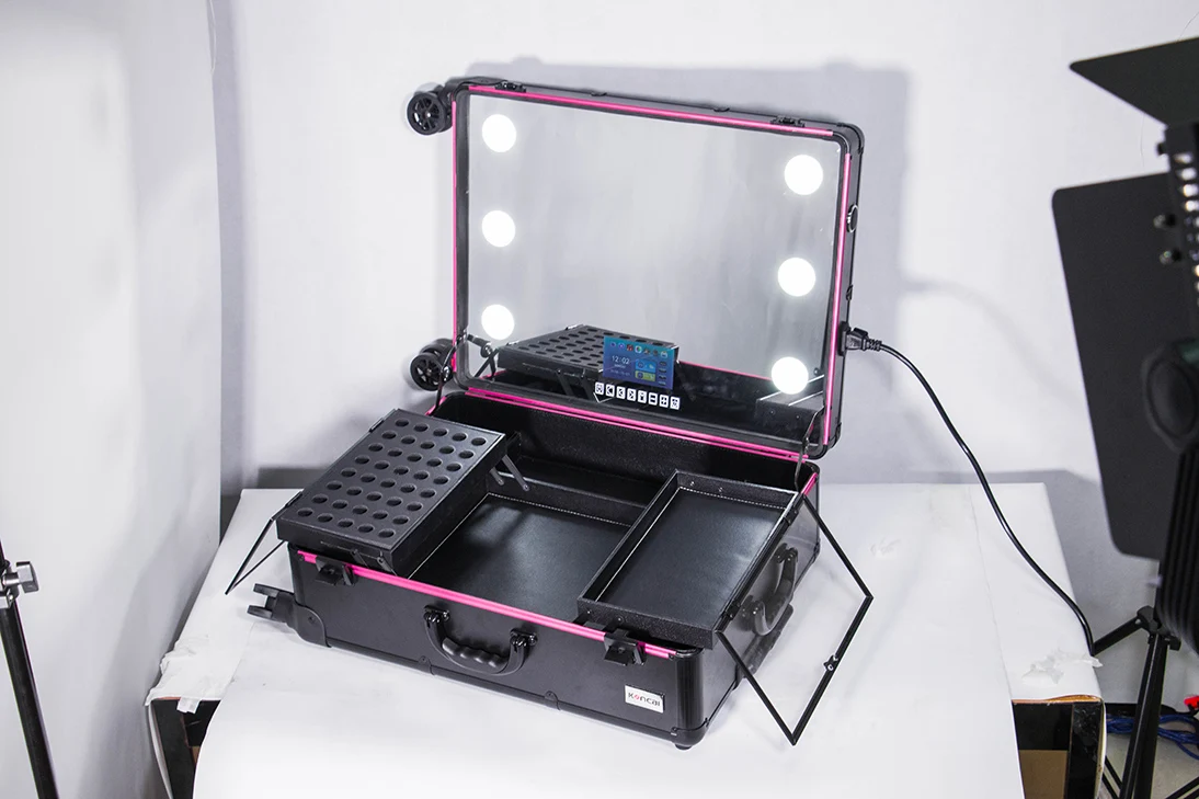 FAMA factory Professional travel rolling cosmetic storage case trolley beauty train aluminum box with MP4 music player