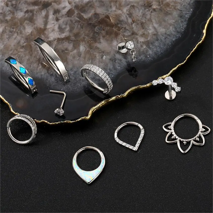 ASTM F136 Titanium CZ Cluster Hinged Segment Clicker Septum Rings Implant Titanium Nose Piercing Jewelry Labret Stud Navel Ring