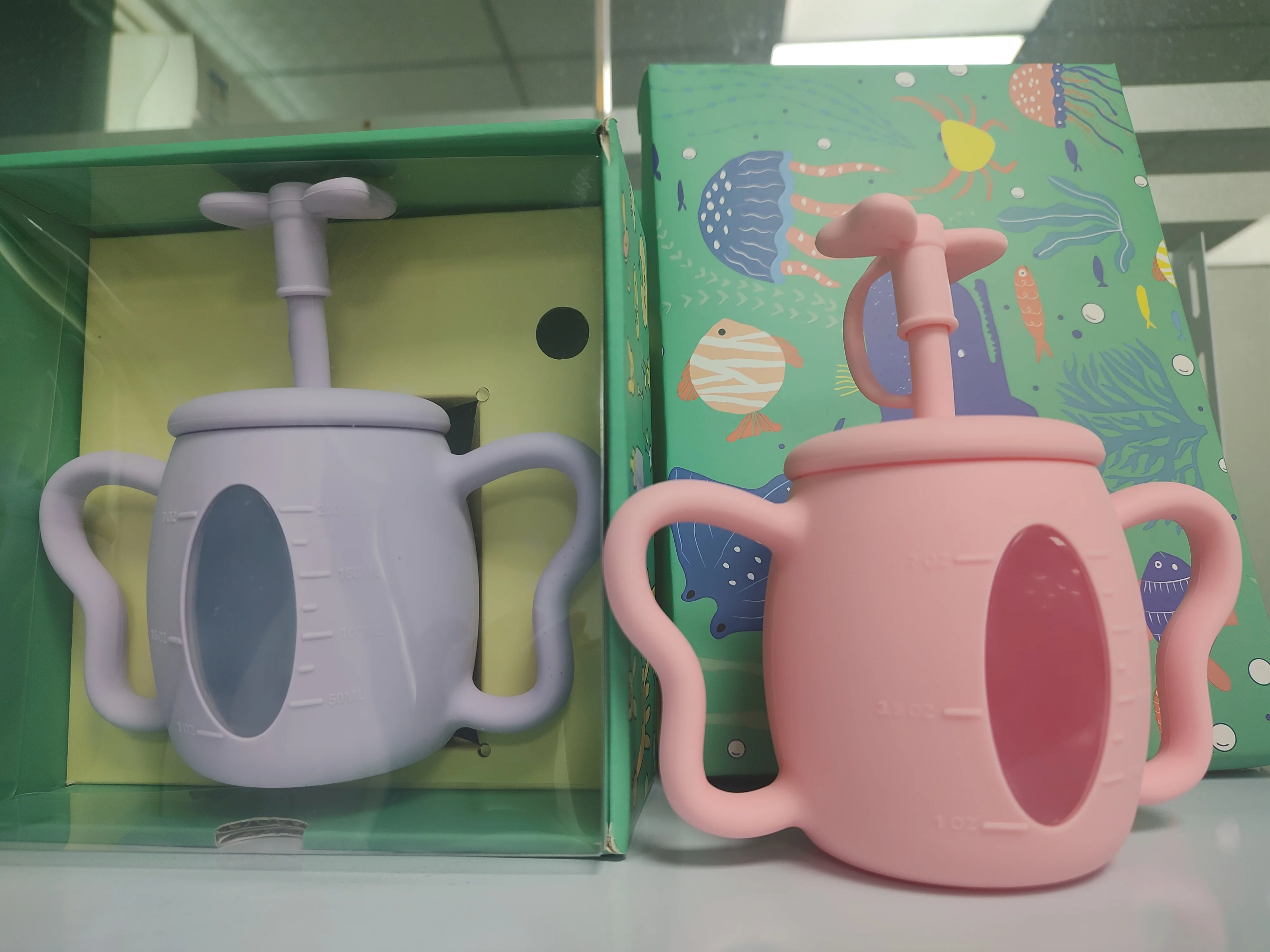 butterfly handle silicone cup with straw cover 200ml bpa free food grade bow knot design sippy cup with straw