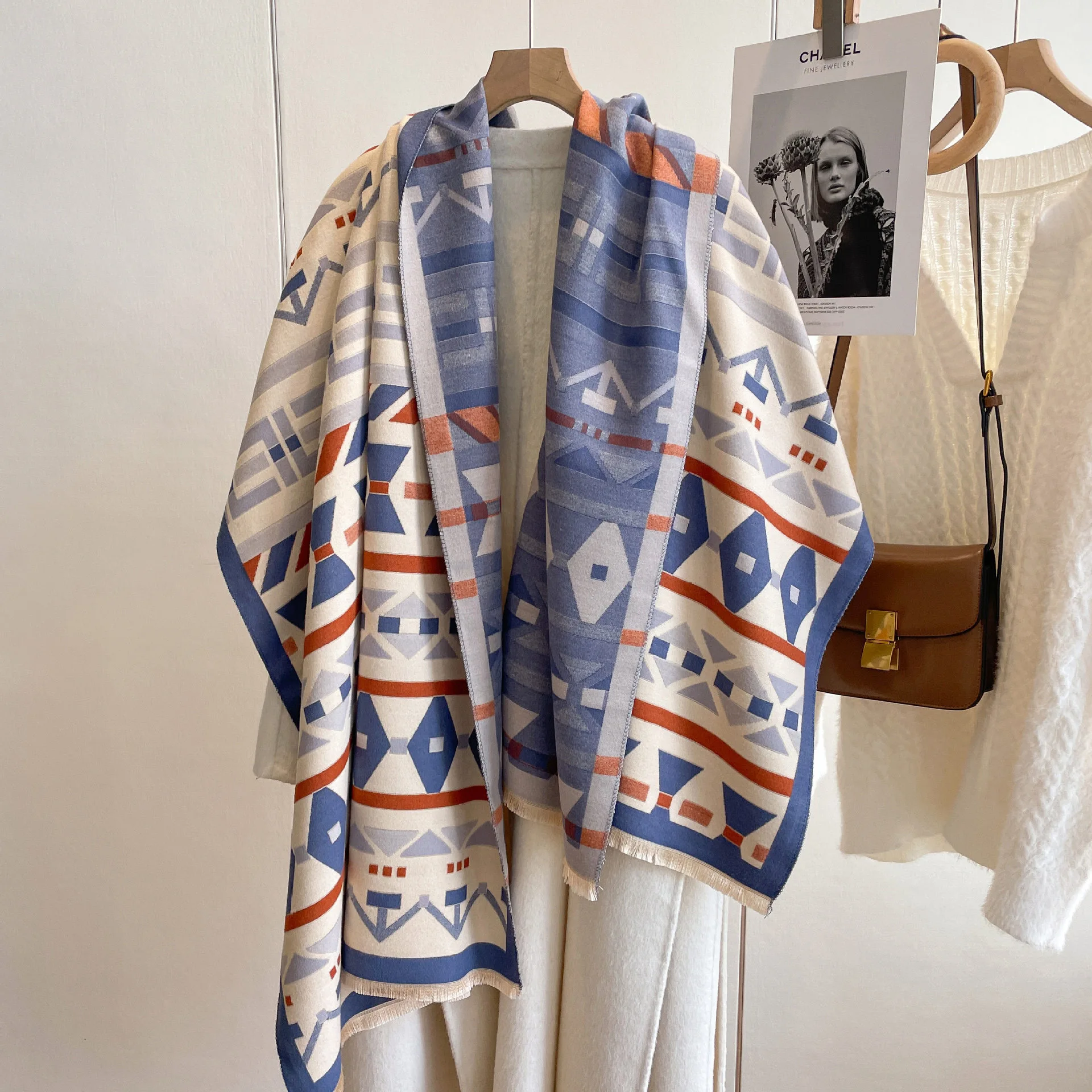Factory Price Fashion Cashmere scarf autumn/winter versatile geometric jacquard decoration air conditioning shawl warm scarf