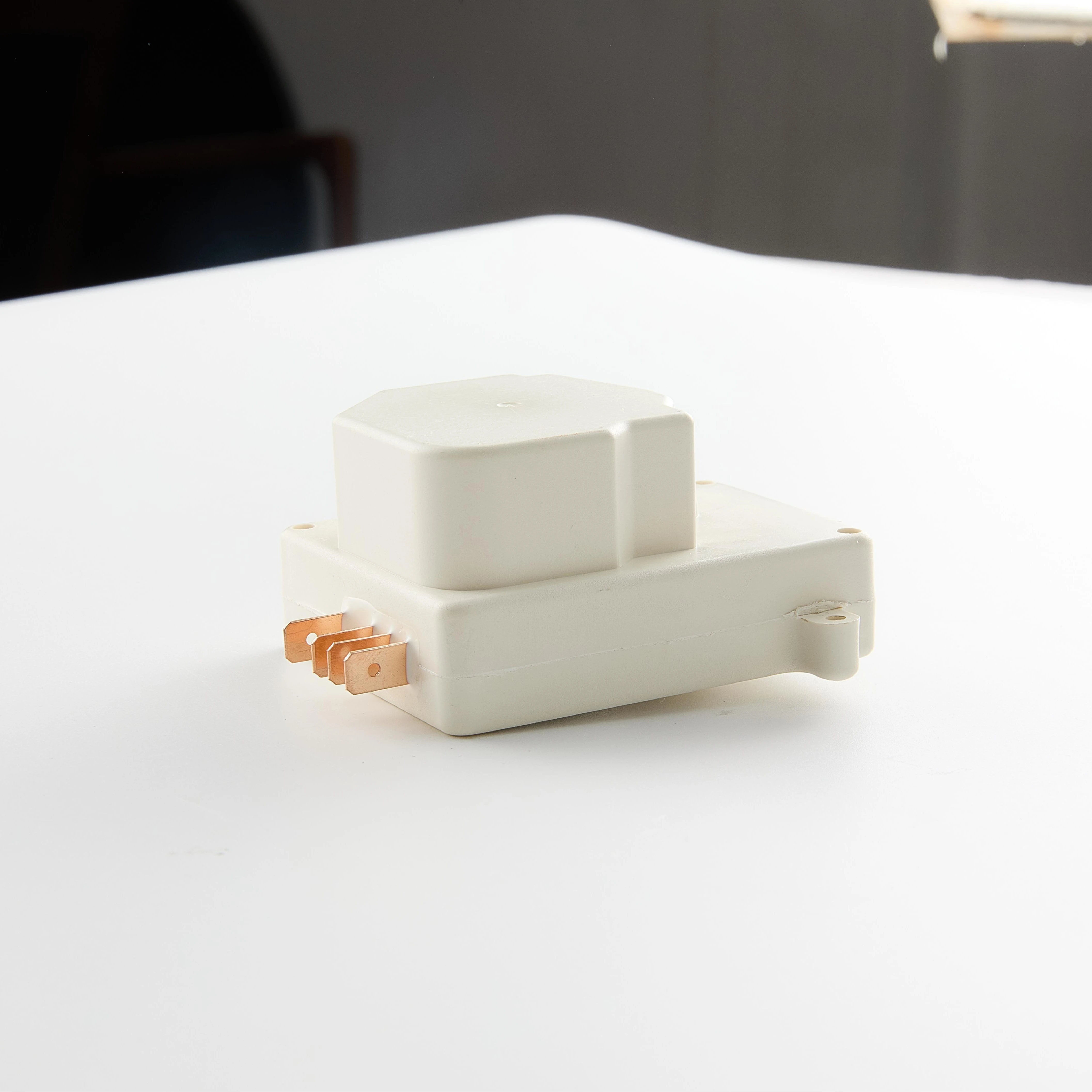 Hot Sale Original Factory Defrost Timer Thermostat Manual Power Refrigerator Defrost Thermostat Made of Plastic Refrigerators