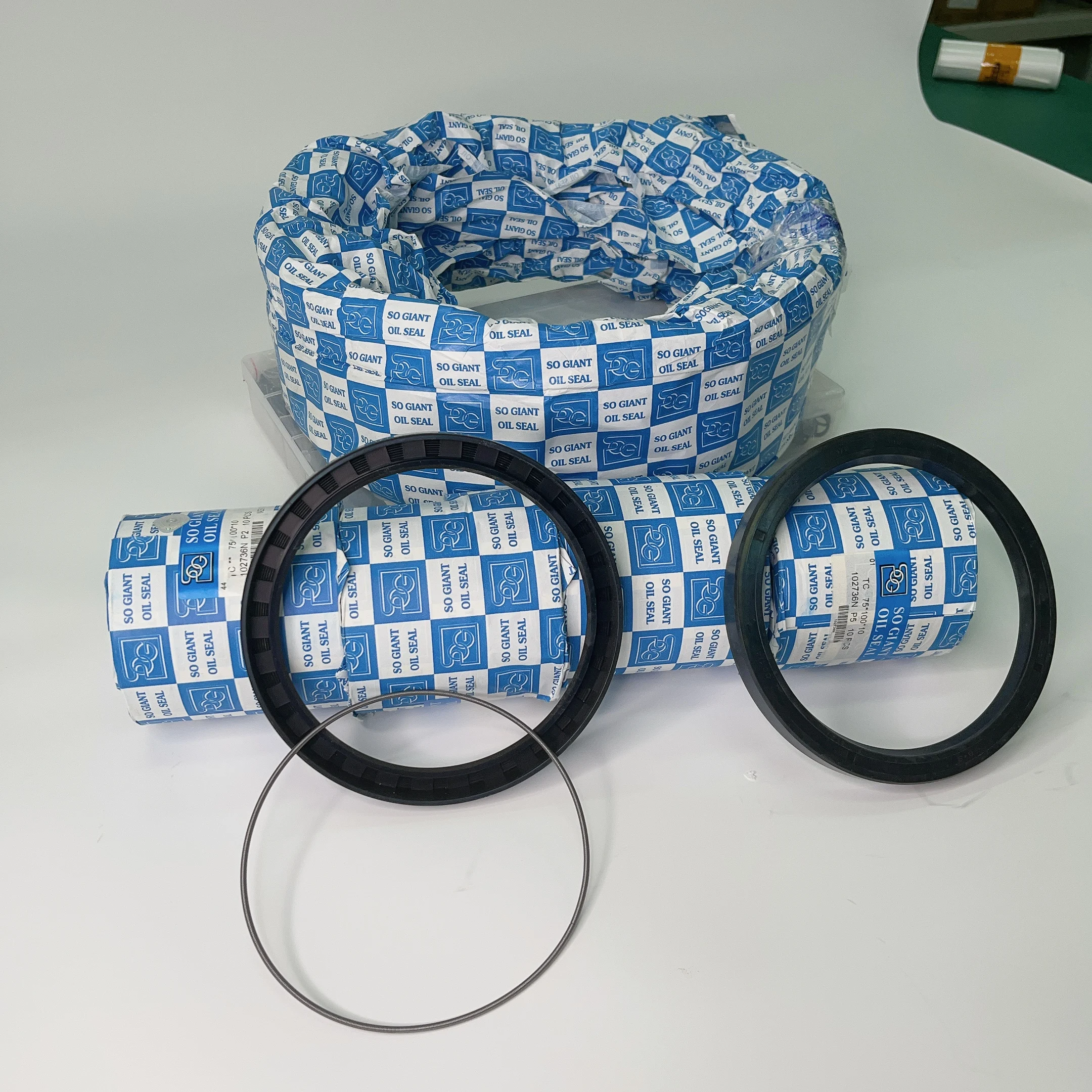 Taiwan TTO Oil Seal  NBR OilSeal FKM TB TB2 TC4 DC SC DC4Y DC4P HTCL HTCR TC Oil Seal TTO Oil Seal