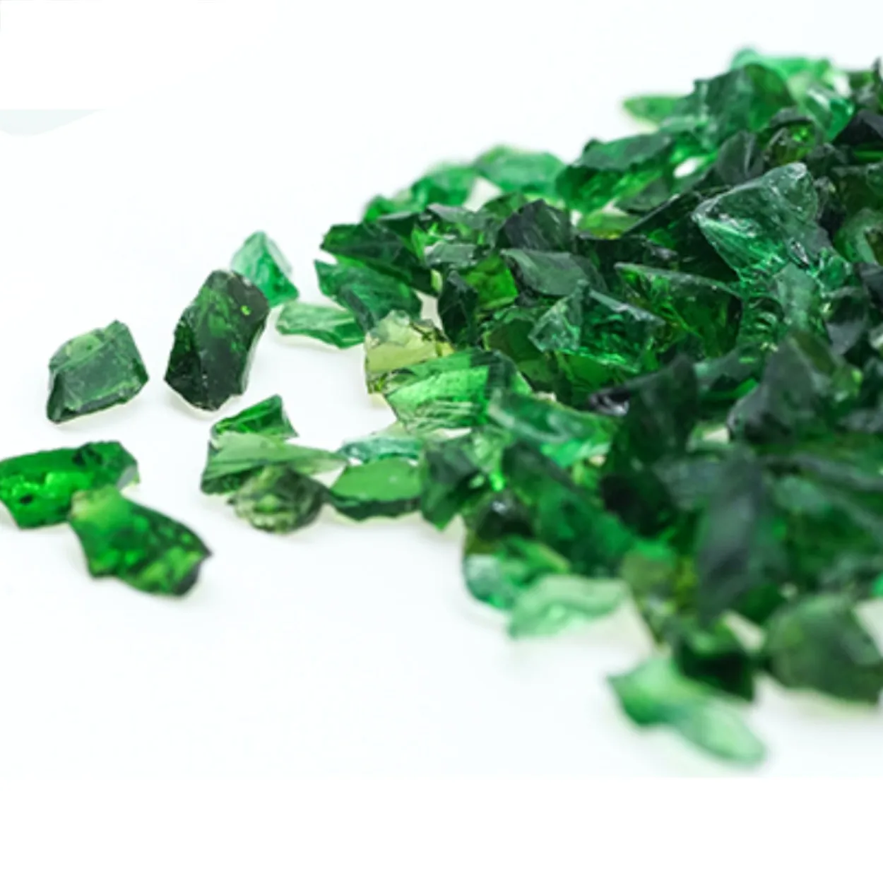 Wholesale Slag Decorative Colorful green Glass Rock For Landscaping
