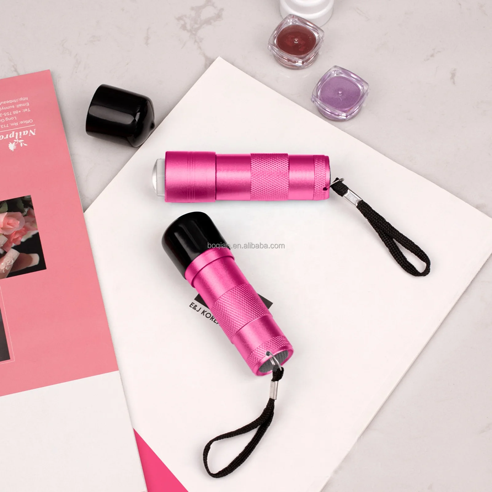 Private Label Pink Green Silver Black Rechargeable Flashlight Mini UV Led Nail Silicone Lamp With Cap