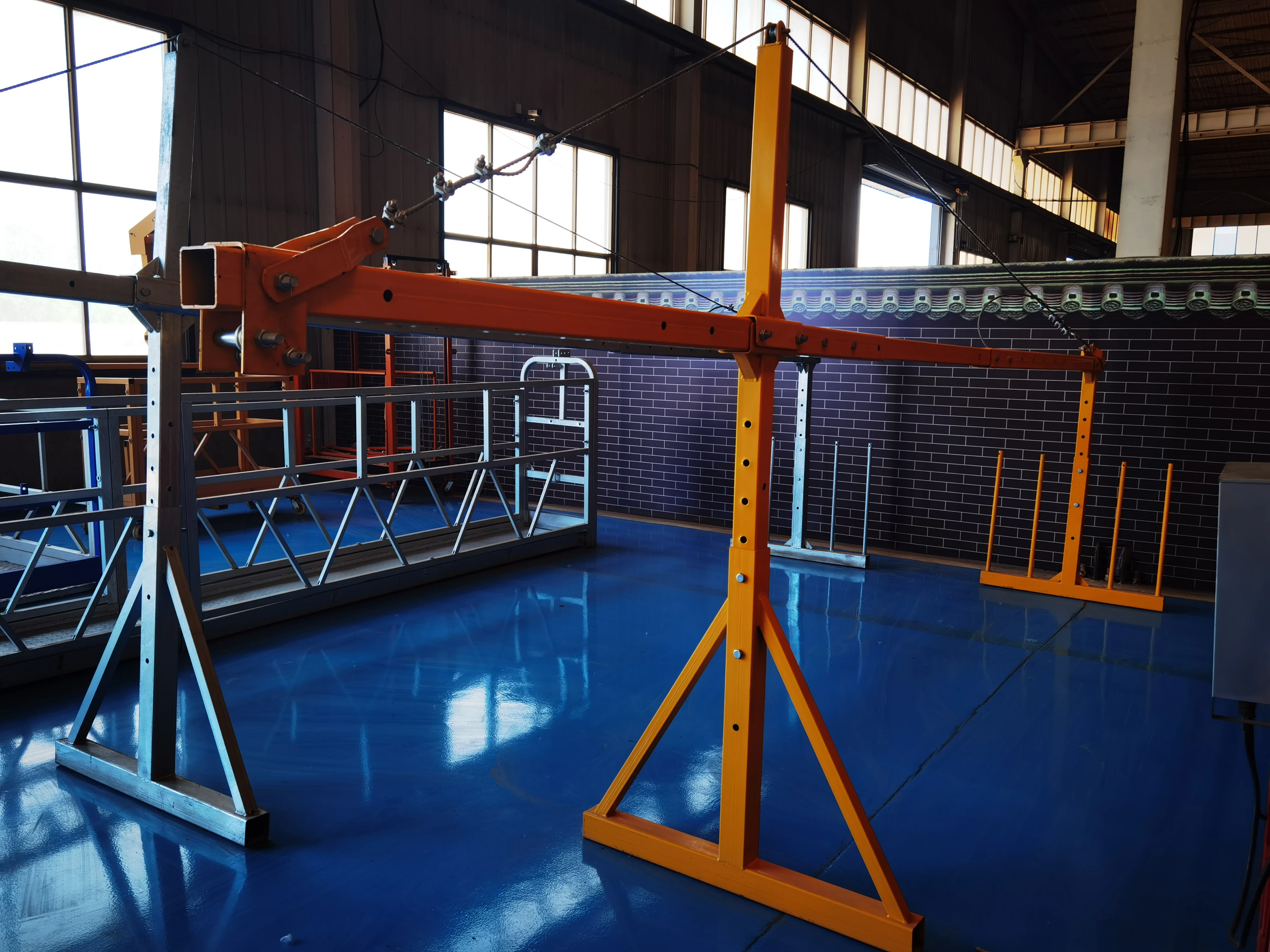 Hot Sale Self-Propelled Electric Elevating Work Platforms Outdoor Bridge Maintenance Suspended Platforms