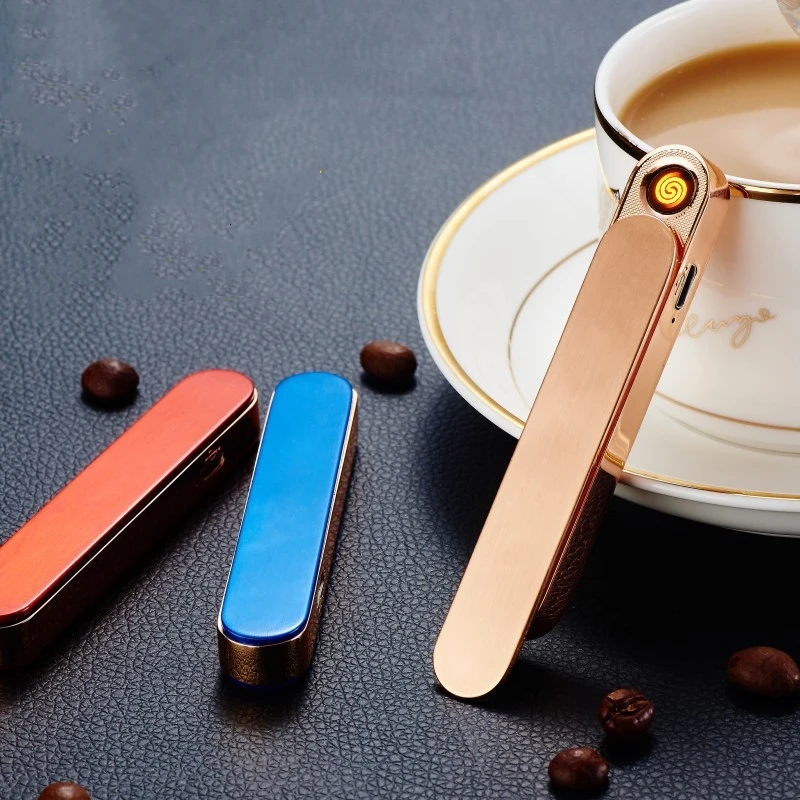 Оптовая продажа перезаряжаемая электрическая USB-зажигалка тонкая беспламенная катушка зажигалка для курения женский подарок персонализированный