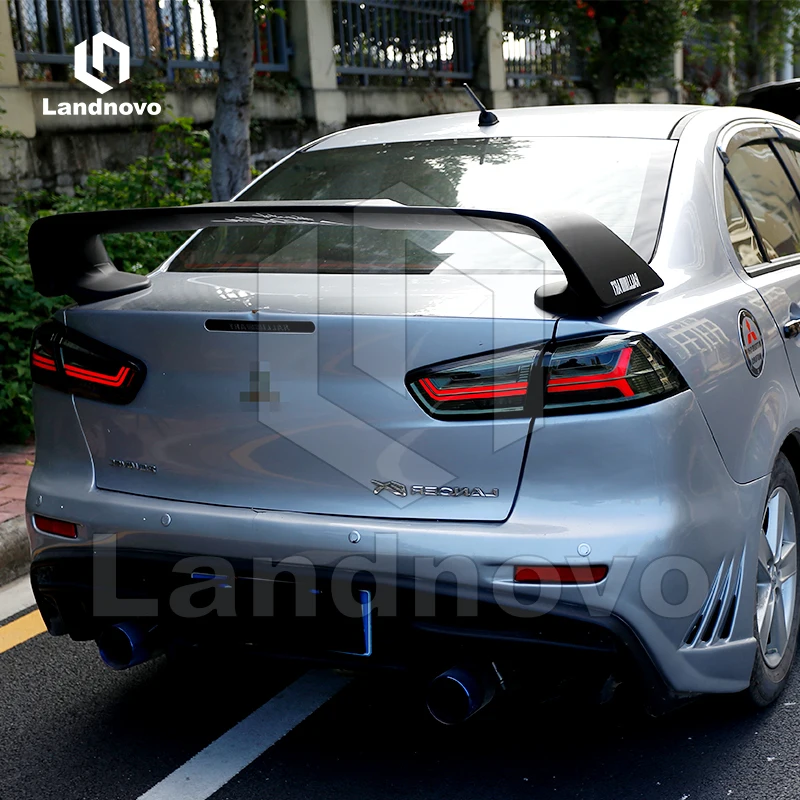 Landnovo hot selling body parts modified car reversing parking car rear light for 09 mitsubishi lancer tail light full led