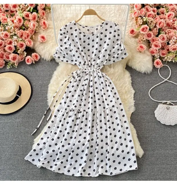 Hot-selling Summer Dress Retro Girls Bubble Sleeve Empire Waist Medium Style Round Collar Floral Dress