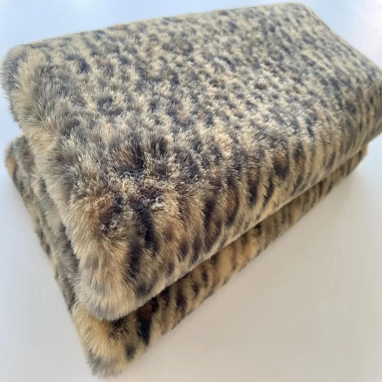 Super Soft Long Pile Faux Fur Leopard Soft Digital Printed Minky Polyester Plush Stretch Fabric