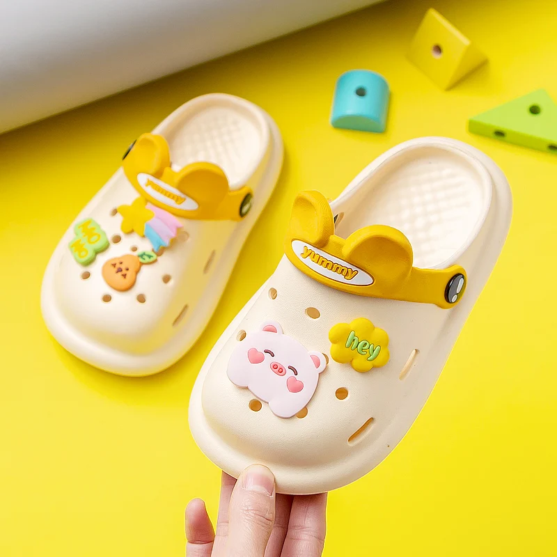 Cheerful Mario 2022 new style kids shoes children EVA Slides Slippers for girls cartoon baby foot wear Wholesale stock non-slip