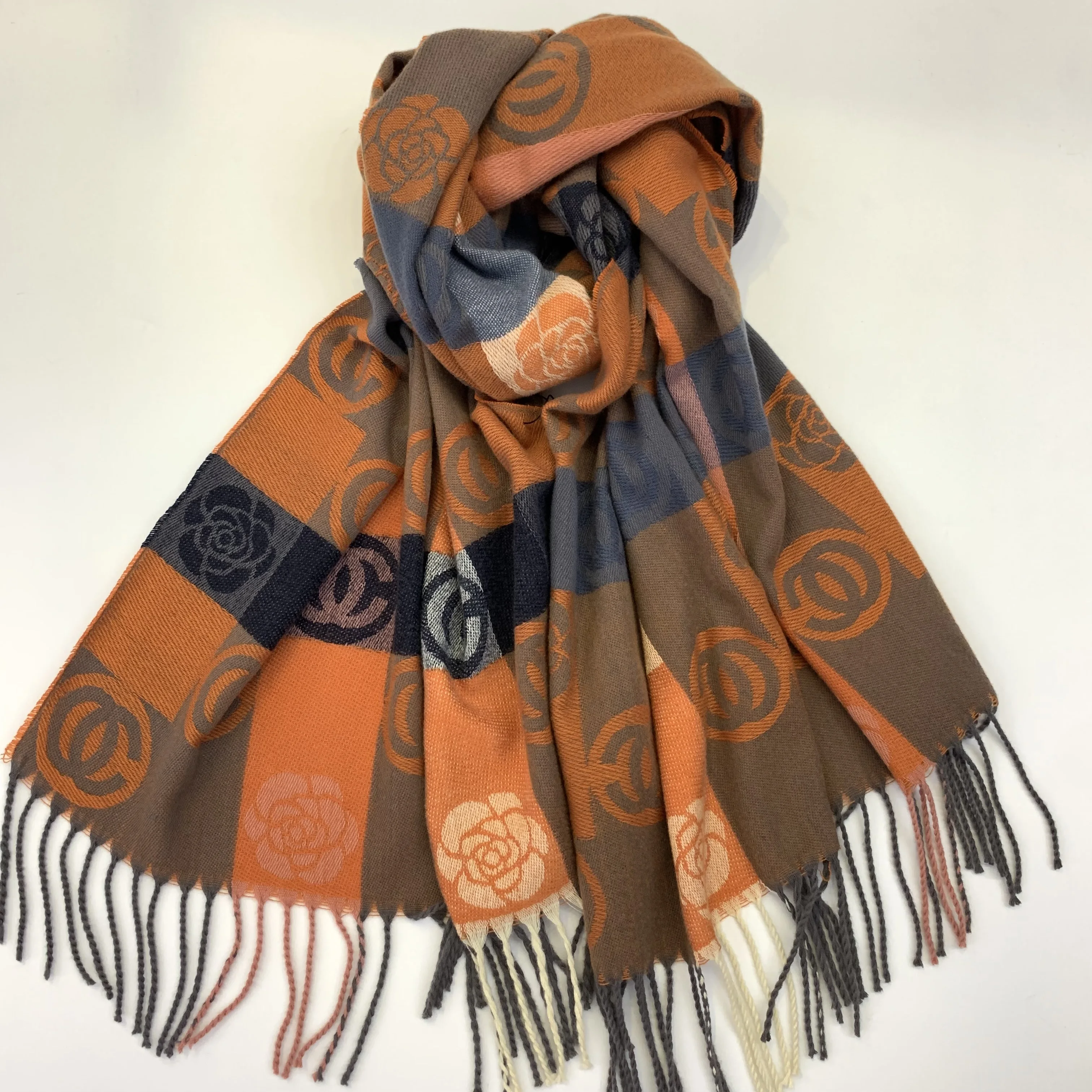 Newest Wholesale Custom Logo Luxury Brand Soft Women Tassel Shawl Pashima Winter Warm Long Fashion Cashmere Scarf