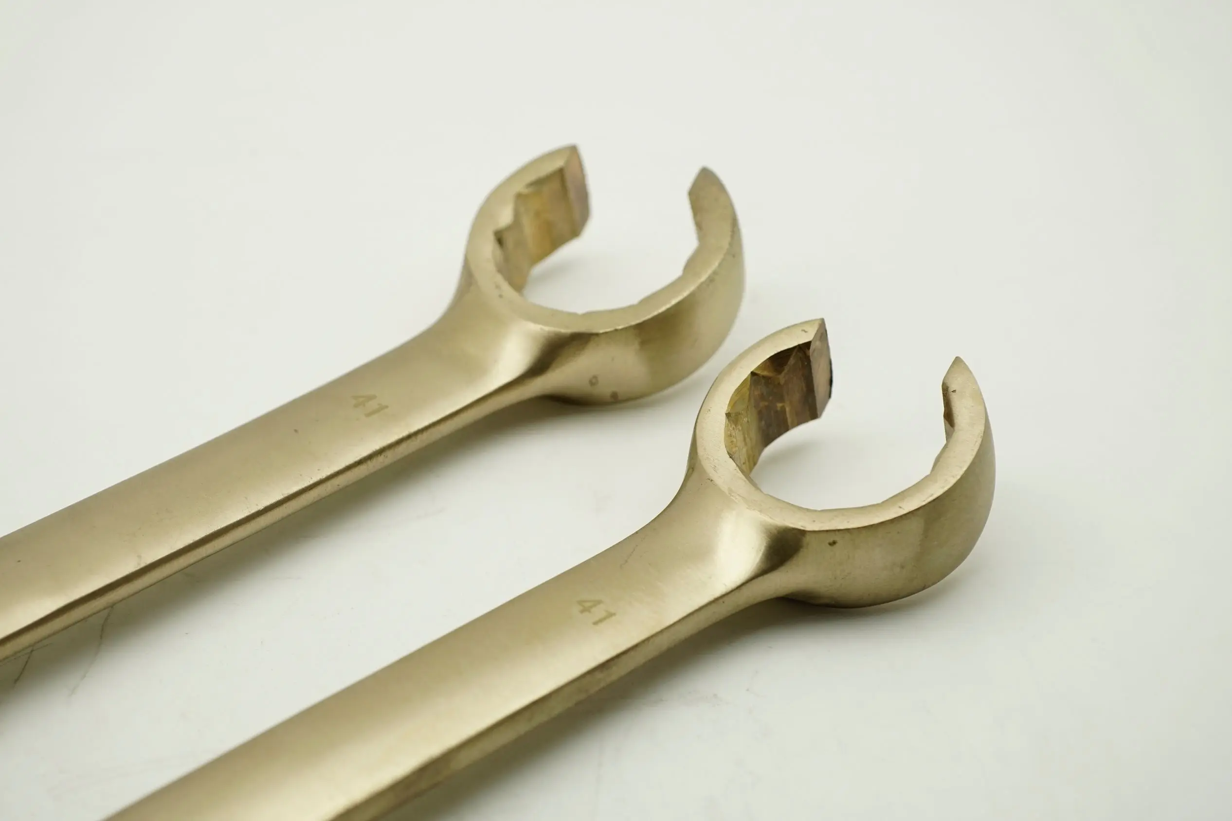 Corrosion Resistant Non Sparking Oil Transport Servicing Special Tools double box offset wrench for oil station