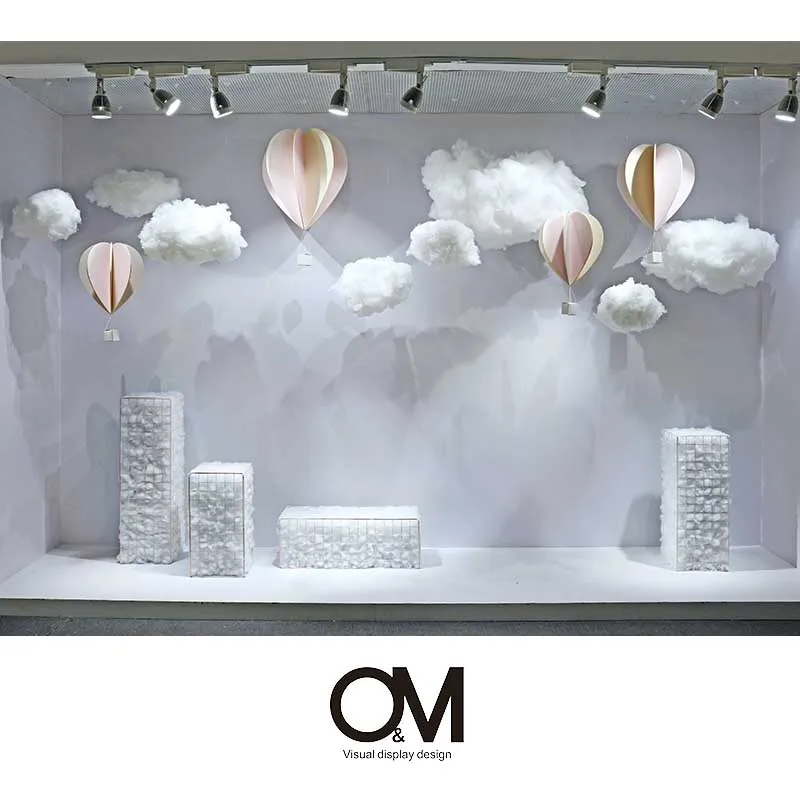 O&M Display Design Cotton Cloud Decoration Store Window Display Decoration Window Display Props