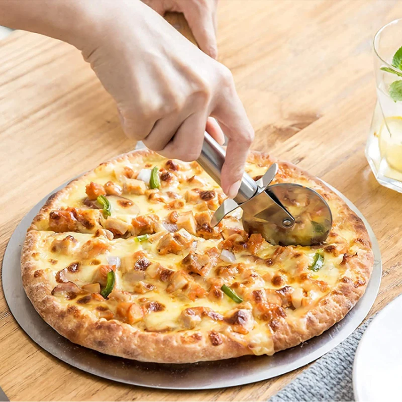 Best Seller 2022 High Quality Stainless Steel Single Wheel Pizza Knife Baking Tool Pizza Cutter