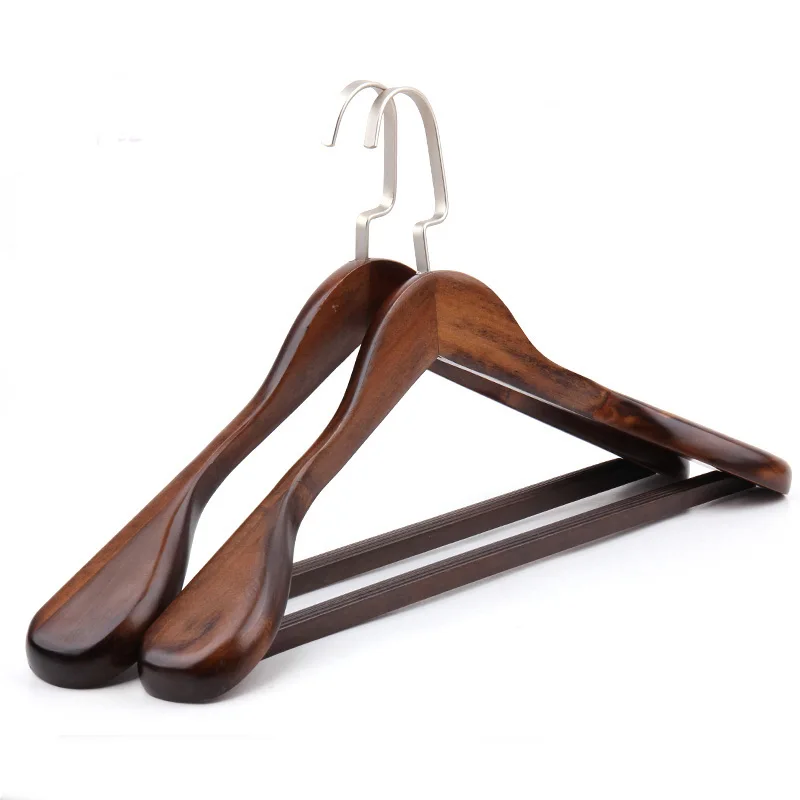Wholesale best-selling hotel home general wooden hangers wide shoulder wooden hangers