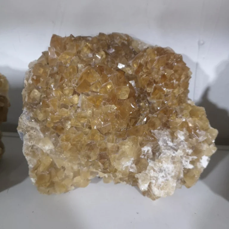 Wholesale Price Raw Natural calcite Cluster calcite iron ore price mineral specimen gemstone