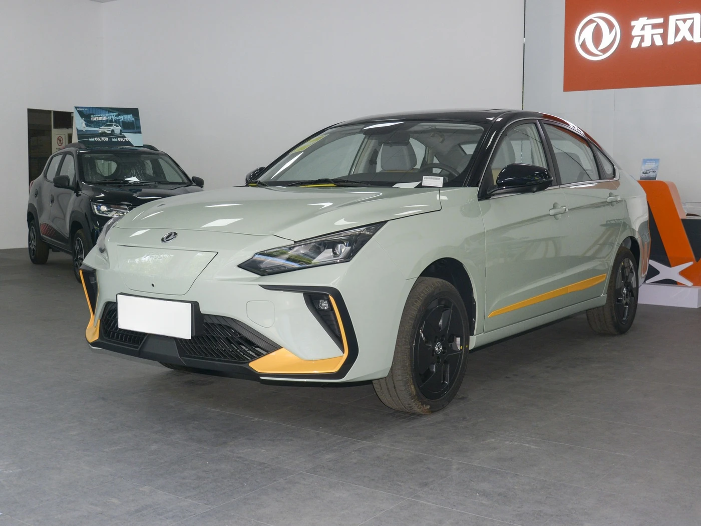 Лучший сервис чистый электрический автомобиль DONGFENG E70 новая энергетическая система контроля давления в шинах динамической сигнализации