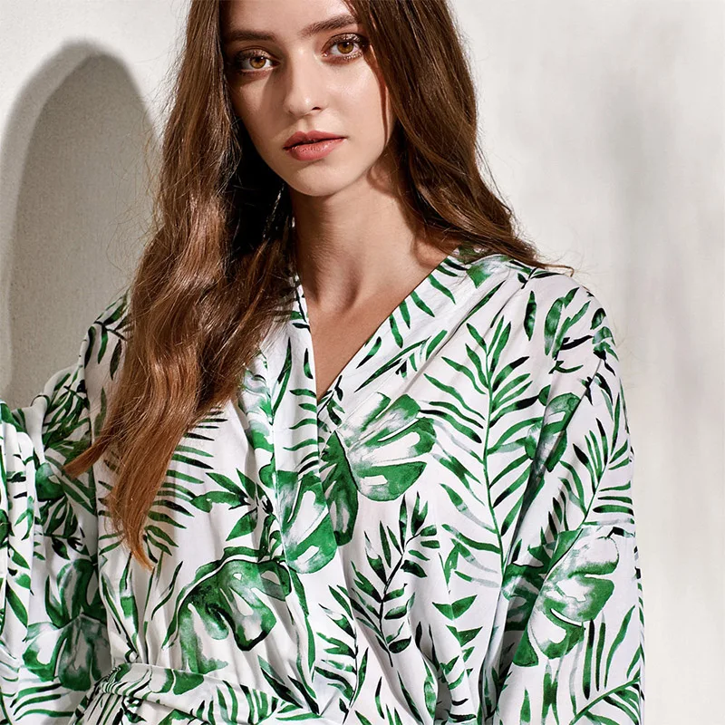 Tropical Palm Leaf Robe Bridesmaid Sleepwear Beach Wedding Beach Bride Dressing Gown