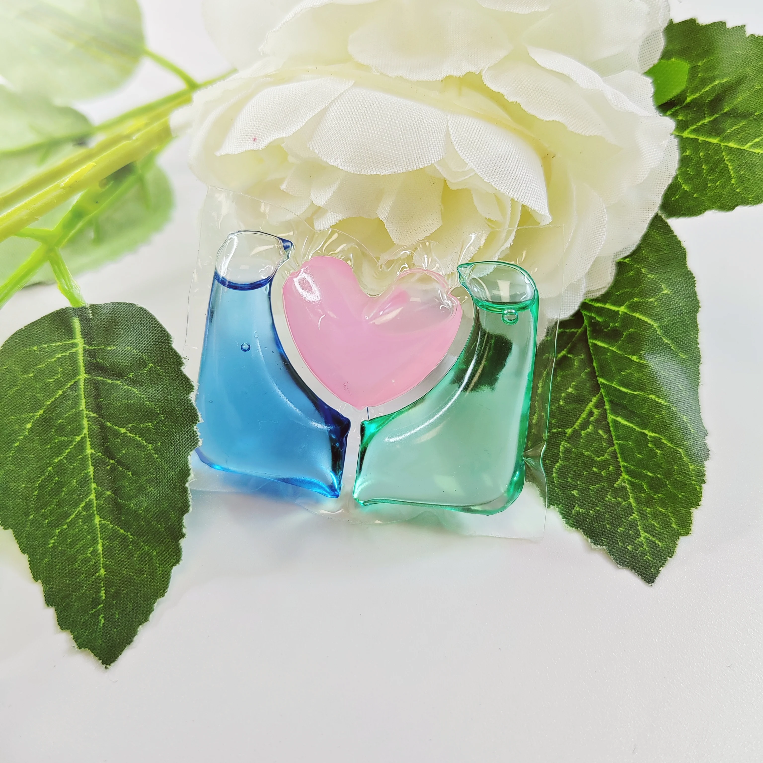 Griklin cleaning products laundry pods 3 in 1 laundry detergent cleaning cloths laundry products