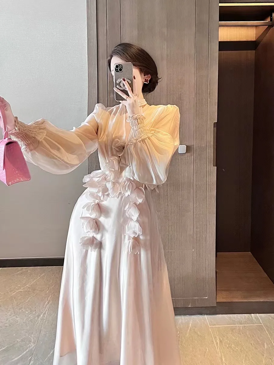 Elegant 2023 New Arrival Spring  New V-neck White Swan Feather Waist Dress Feminine Silk Sexy Beauty Fairy Holiday Dress