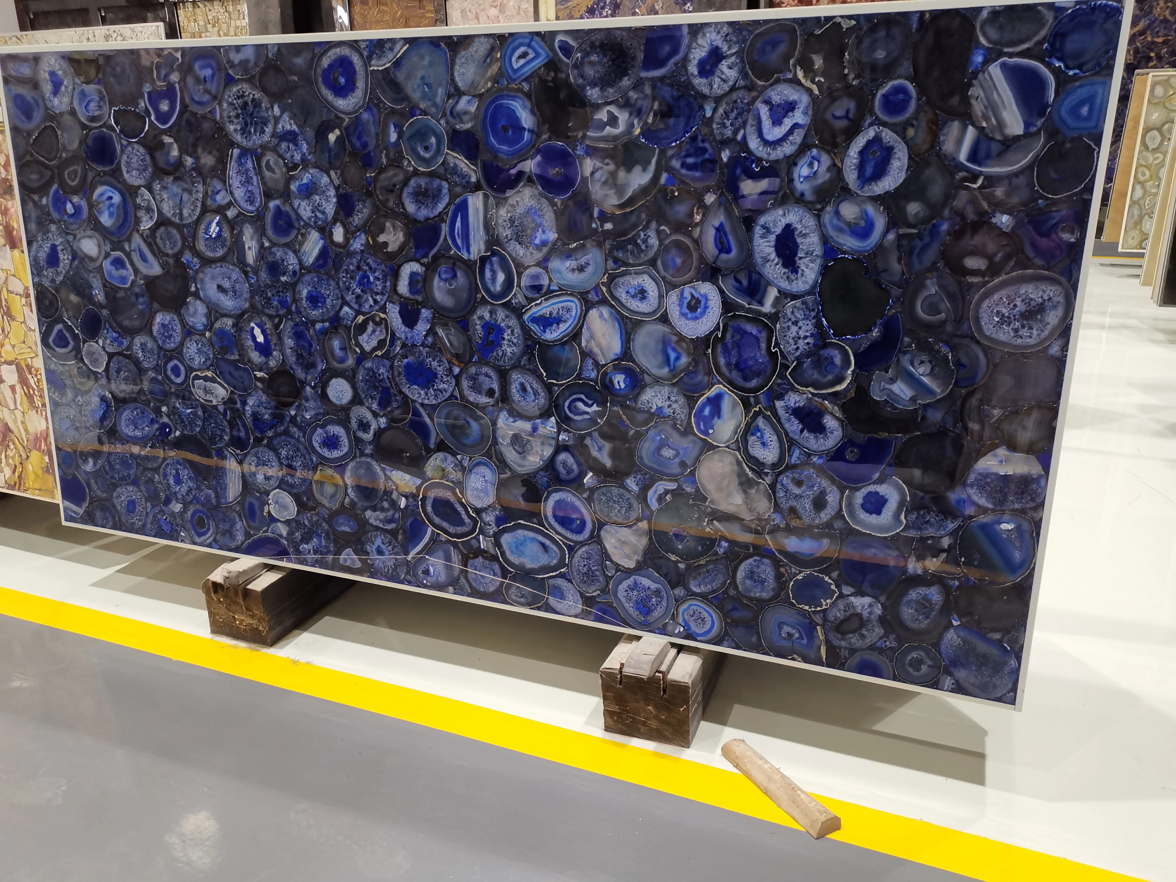 AST OEM/ODM Floor Tile Flooring Cheap Price Brazil Natural Stone Blue Agate Slabs Bathroom Tiles Walls and Floors