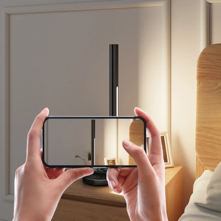 Biumart Metal Design Table Lamp USB/Wireless Charging Adjustable 6 Brightness Levels Memory Function Premium Desk Lamp For Study