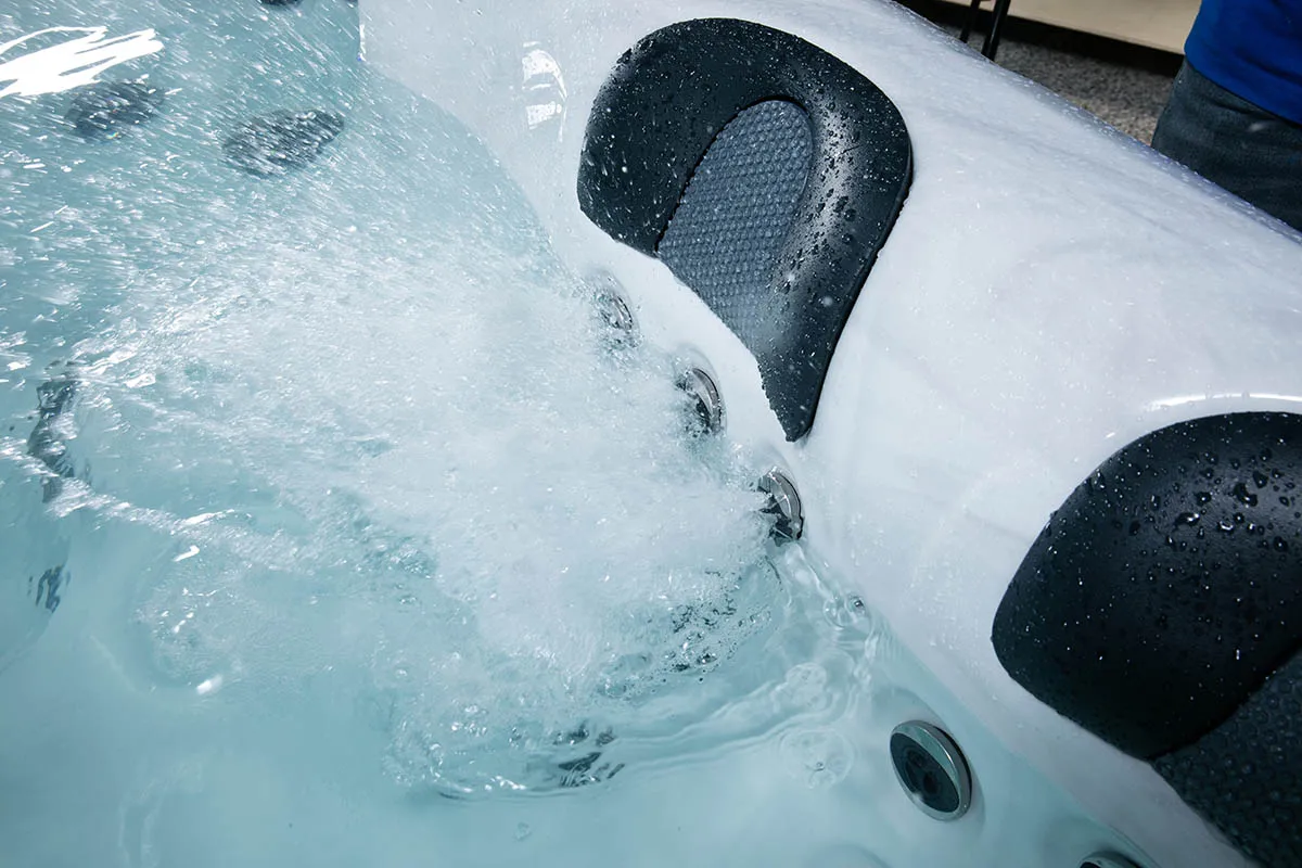 Whirlpool Massage Hot Tubs Ultra-Quiet Spa Hot Tub Jacuzzis for Complete Relaxation