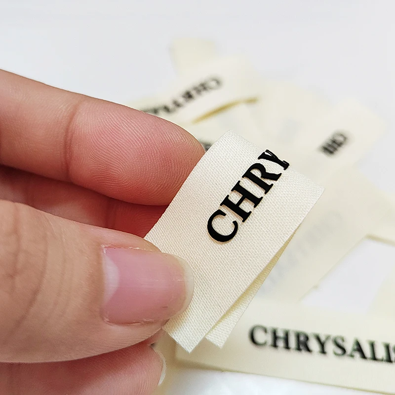 3D Silicone Woven Label Logo Clothing Collar Labels Woven 3D Polyester Fabric Garment Straight Cut Neck Labels