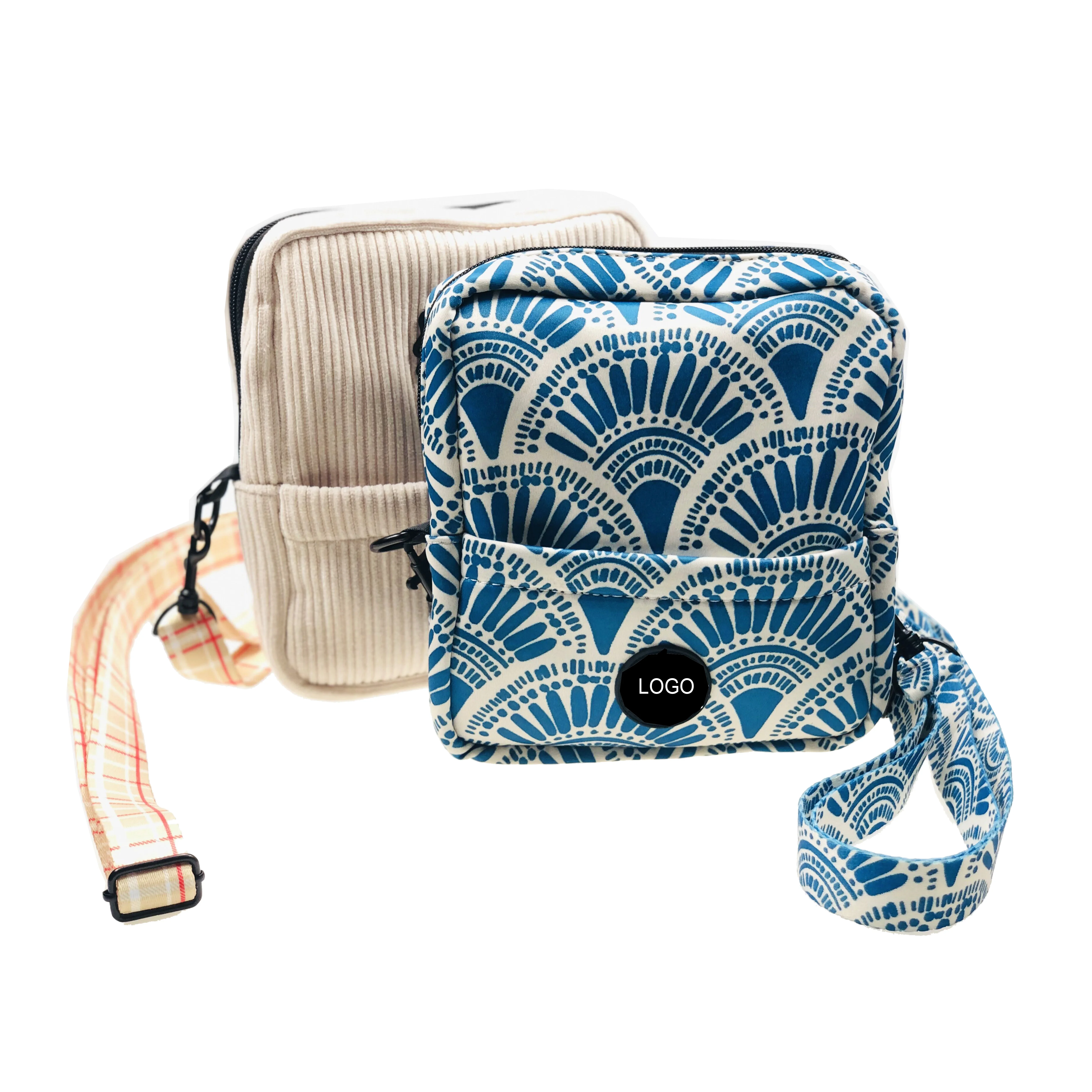 Oem Outdoor Custom Adjust Designer Dog Pouch Bags Travel Walking Waste Pet Treat Bag Dog Training Pouch