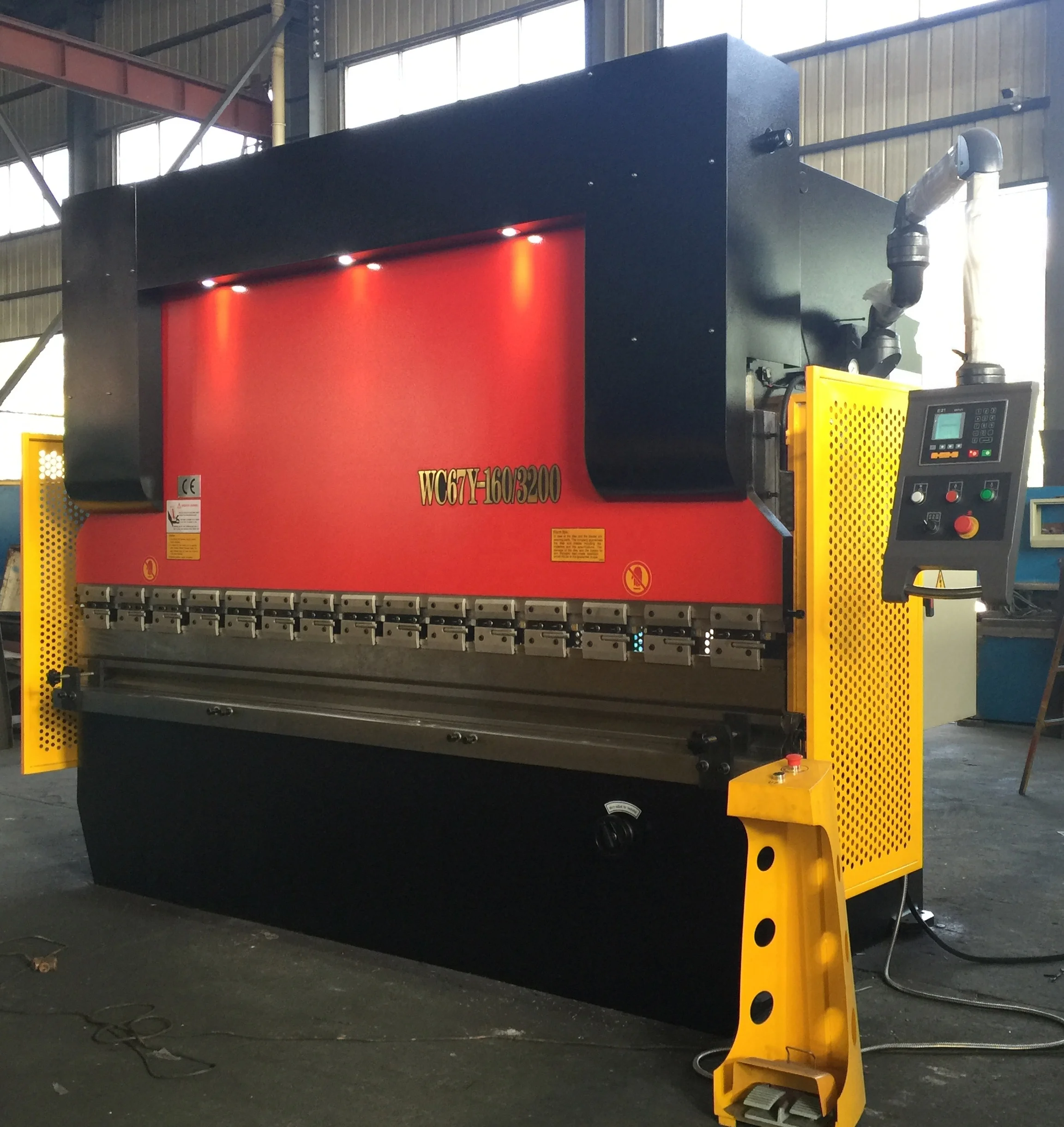 
GOODS IN STOCK WC67K 160 ton 3200mm Economical Nc Hydraulic Press Brake Machine automatic bending with cheap price E21 