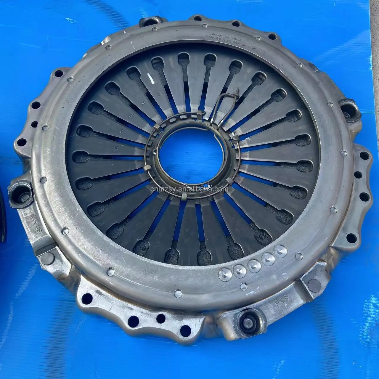 Original high quality clutch disc for higer bus clutch power release system