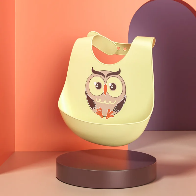 Newest Cute Cartoon Printing Food Grade Nylon Silicone Bib Waterproof Baby Bibs Food Catcher Splicing Silicone Bib