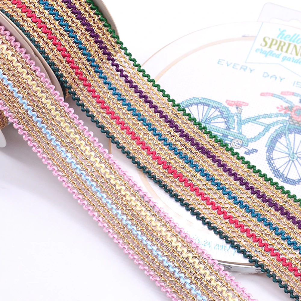  Изготовленная на заказ Полиэстеровая лента для вязания крючком золотистая металлическая