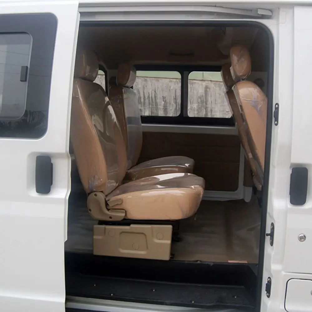 Новинка DongFeng C37 Mini MPV