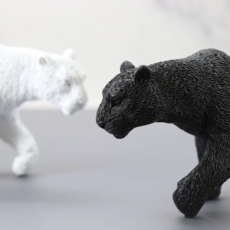 Creative Geometric Wolf Leopard Small Animal Statues Gold Ornaments Nordic Desktop Decoration Resin Crafts