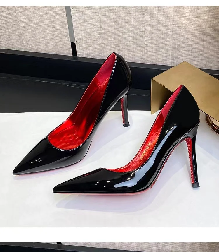 Новая популярная женская обувь 2024 Роскошная брендовая новейшая женские летние туфли-лодочки на высоком каблуке Женская