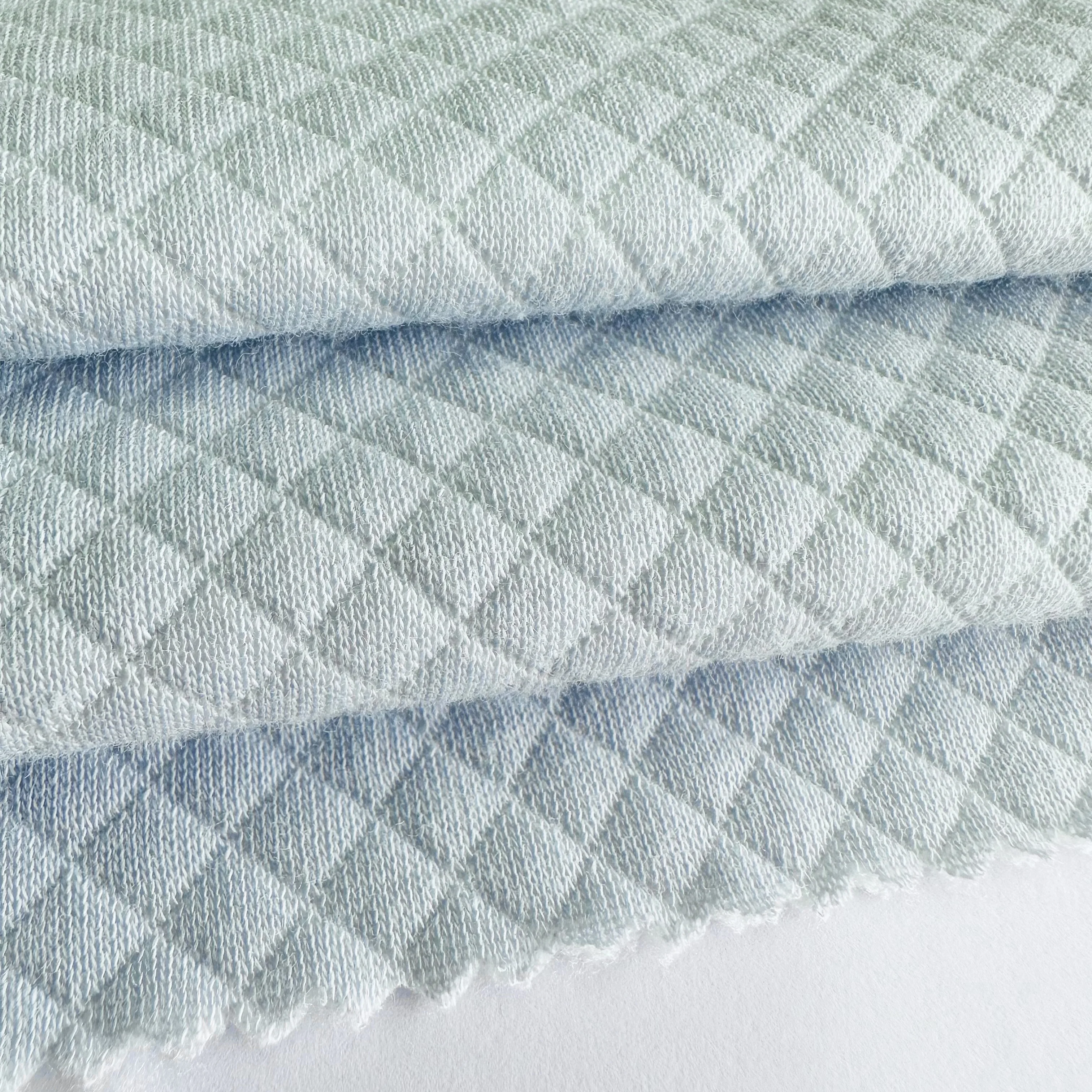 Wholesale polyester cotton 65/35 TC double sided jacquard diamond double sided quilted material fabric for bags