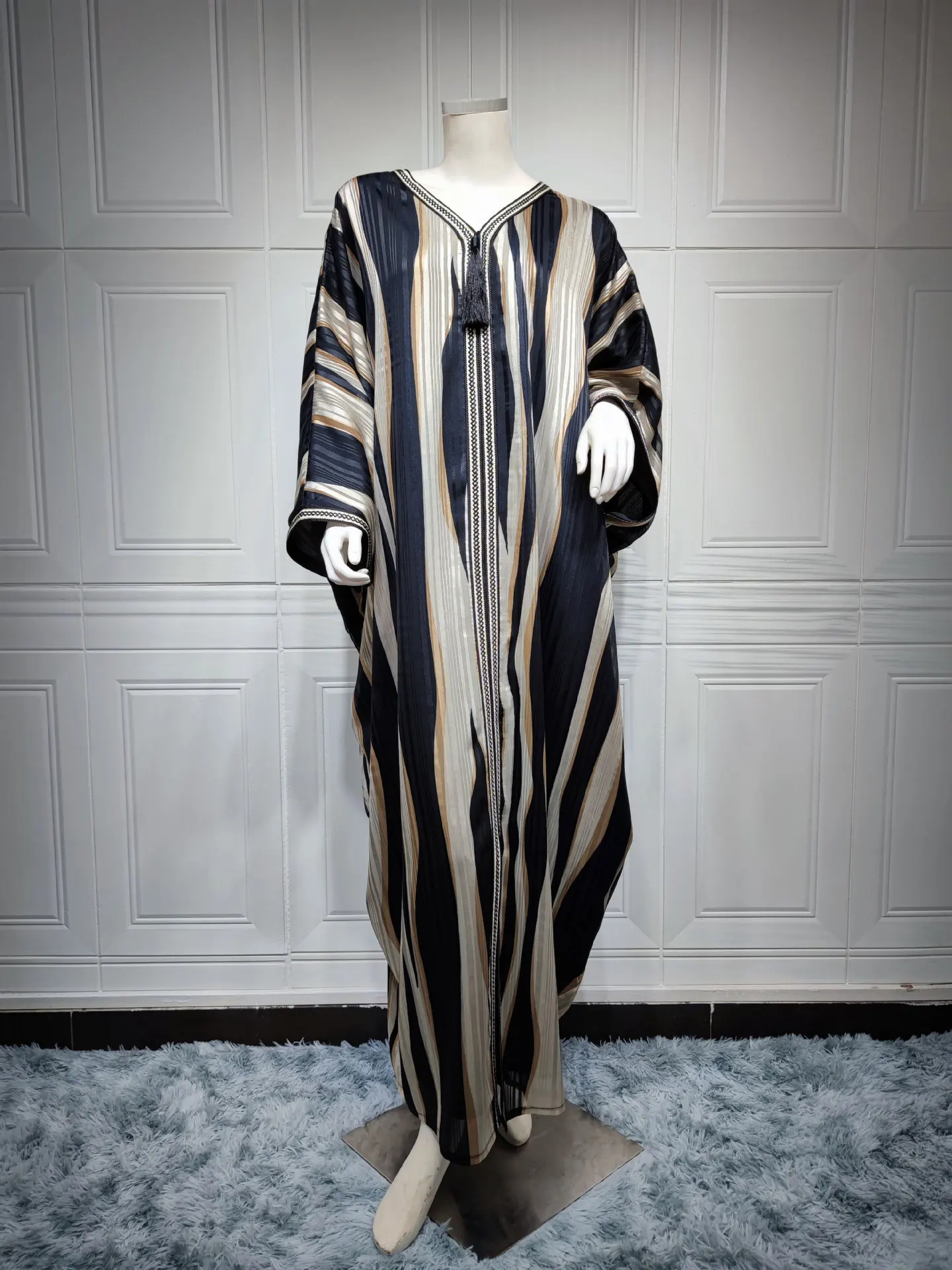 Spring Autumn Striped Bat Sleeve Muslim Woman Fashion Arab Robe Fringed Dress One Size Abaya