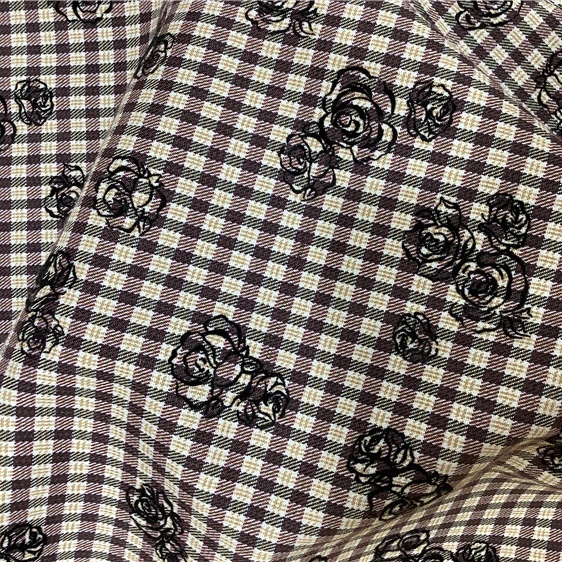 Good Quality Rose Pattern Fabric Flocking Stylish Exquisite Avant-Garde Fashion Fabric