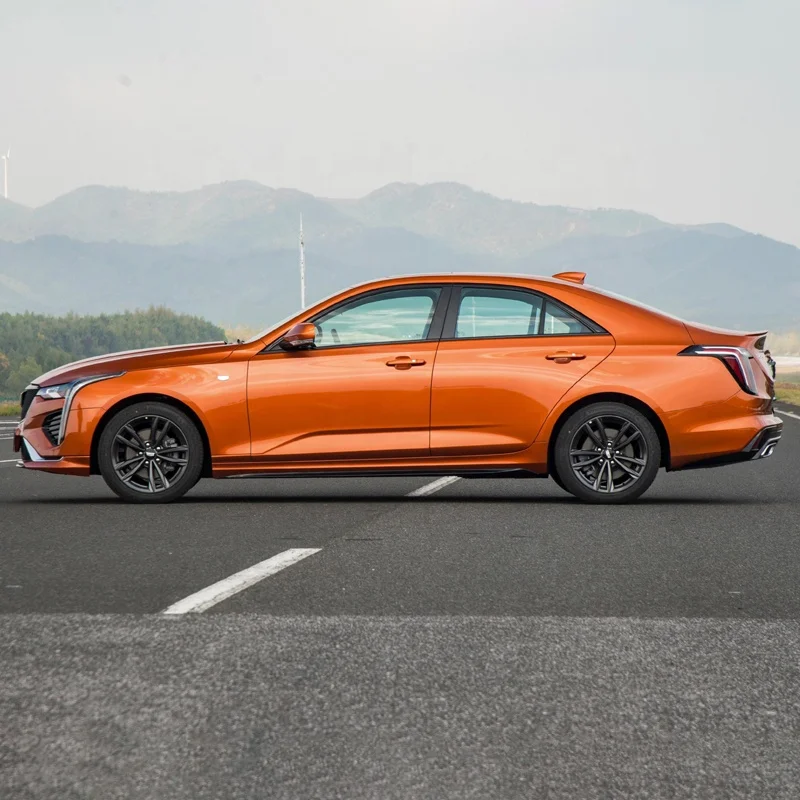 В наличии новый автомобиль Cadillac Ct4 максимальная скорость 220 км/ч 2023 RWD для