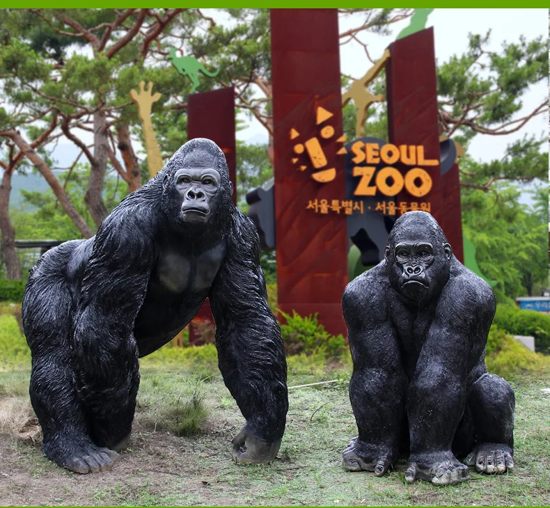 SE7ART Forest Park Resin Life Size Garden Statues Outdoor Decorations Large Outdoor Gorilla Sculptures