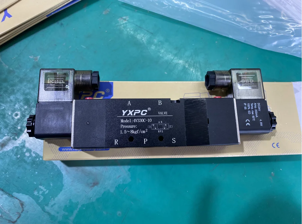 manufacturing standard Center closed 4V330-10 BSP NPT3/8 24v solenoid valve pneumatic 5/3 double 5 way 3 position solenoid valve