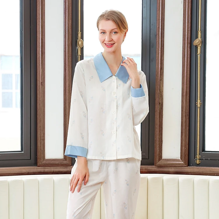 Wholesale Light Pajama Cute Pajama New Pajamas shower robe sleep wear for teenagers