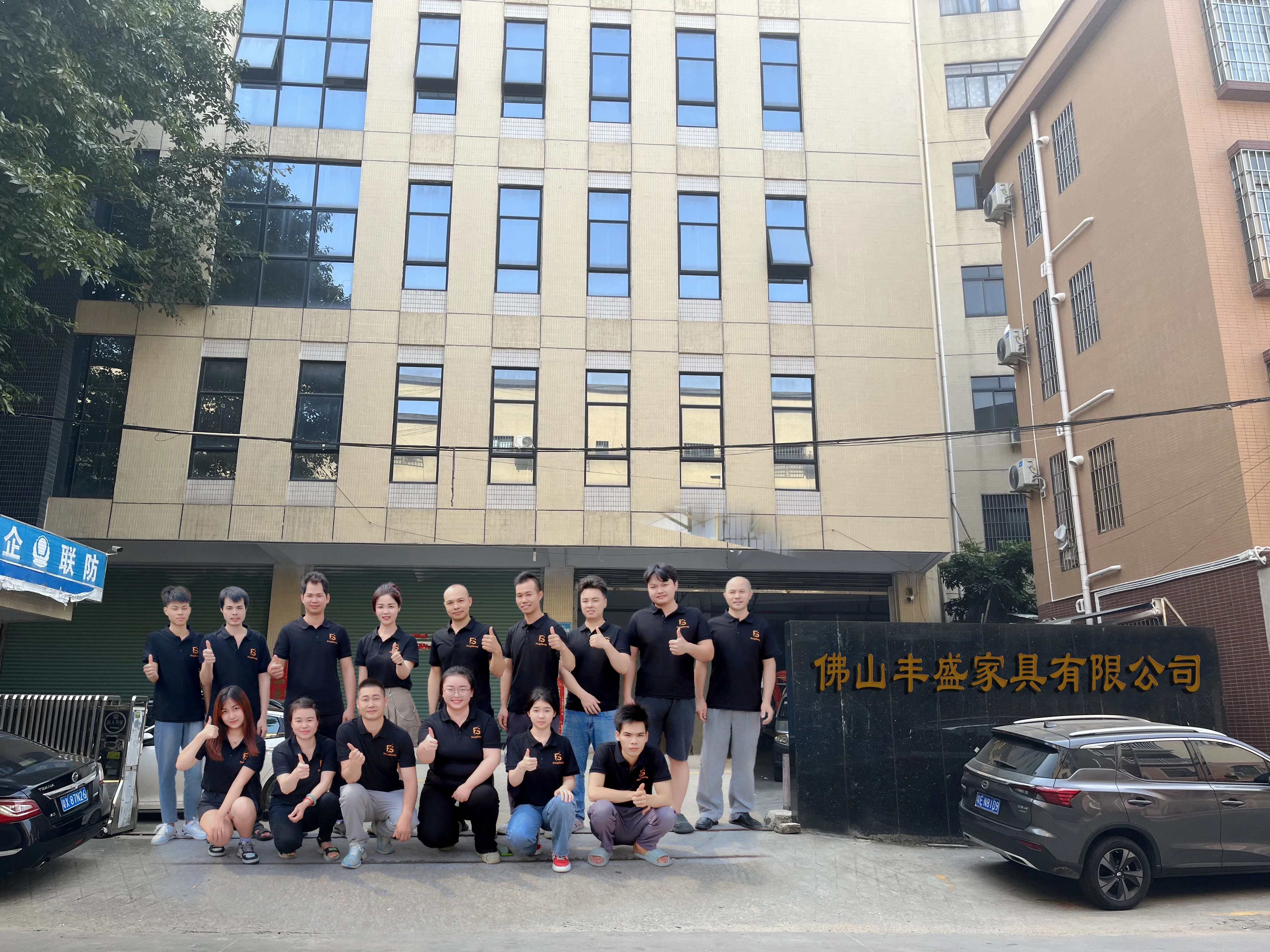 2023 New Premium Luxury Barber Shop Waiting Sofa Beauty Shop Waiting Area Sofa Black Elegant Morden  Sofa