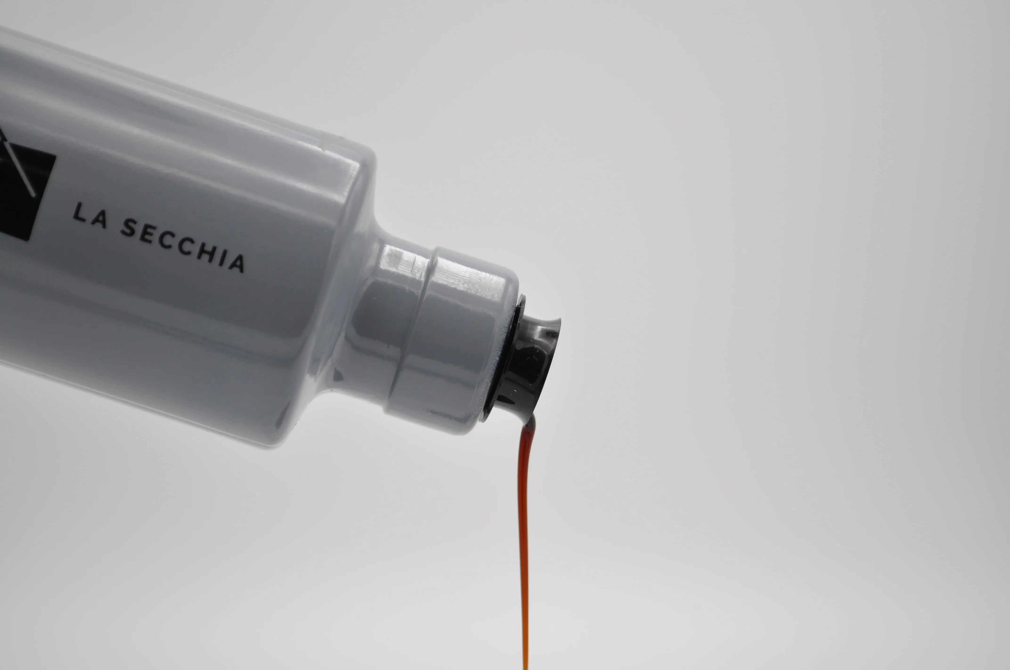 Wholesale Seasoning Healthy Made in Italy 250ml Glass Bottle Bulk Balsamic Vinegar of Modena IGP Grey